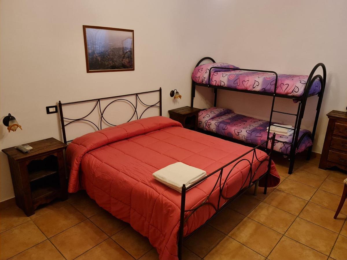 Casale Rurale Bed & Breakfast San Marco Evangelista Екстериор снимка