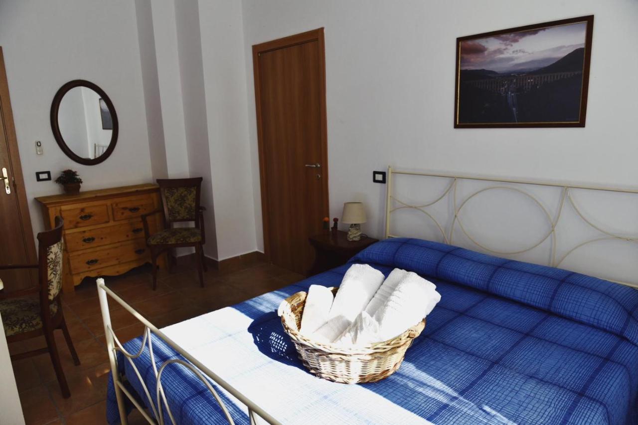 Casale Rurale Bed & Breakfast San Marco Evangelista Екстериор снимка