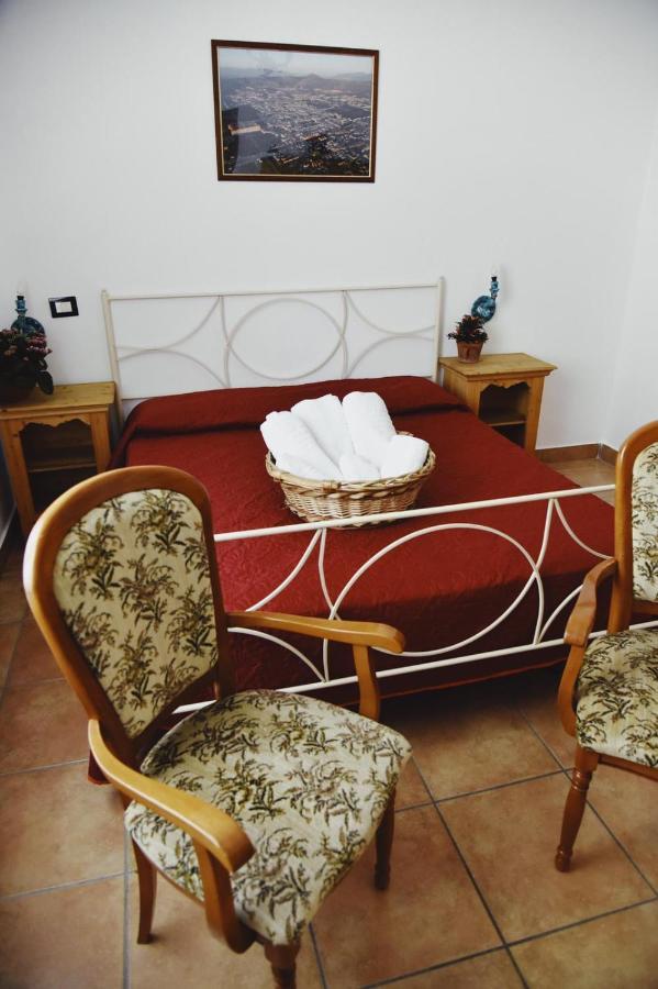Casale Rurale Bed & Breakfast San Marco Evangelista Екстериор снимка